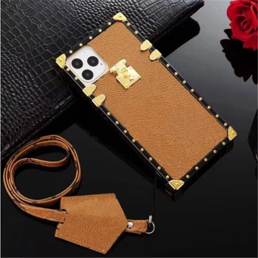 Retro Trendy Print Letter Phone Cases For iPhone 15 14 15Pro 14Pro 13 Pro 12 11 XR Galaxy S24 S23 S22 Ultra Note 20 TPU PU Leather Back Cover Fashion Show