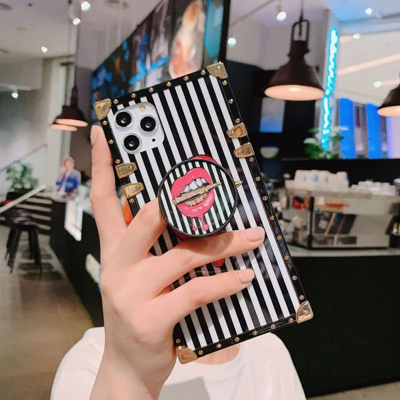 Flowers and grass marble lips pattern square Phone Cases For iPhone 14Pro 13 12 prevention shells